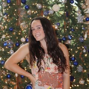 Meet your Posher, Makayla